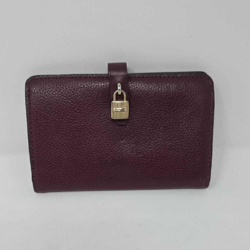 Michael Kors Elegant Burgundy Leather Bifold Wallet